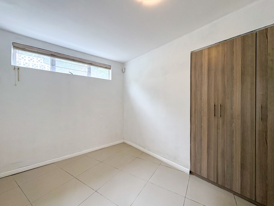 2 Bedroom Property for Sale in Oranjezicht Western Cape